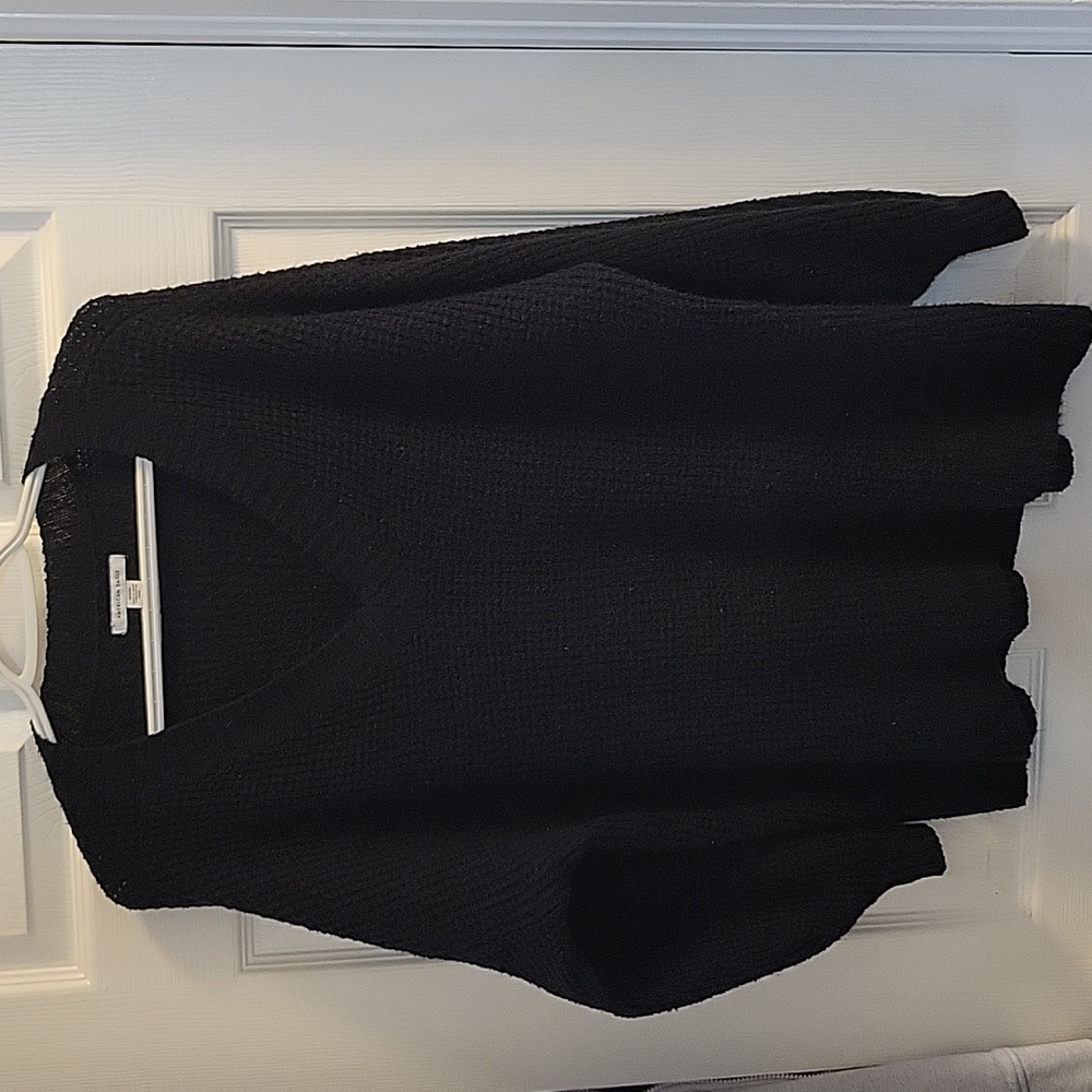 American Eagle Outfitters Black V-Neck Sweater